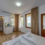 Gasthuis при баръма 3*